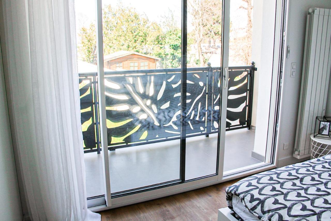 Grand T1 Moderne Jardin Pres De Cdg Apartman Le Thillay Kültér fotó