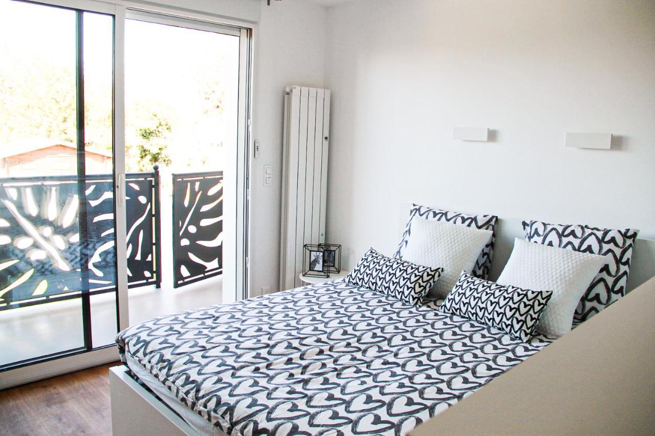 Grand T1 Moderne Jardin Pres De Cdg Apartman Le Thillay Kültér fotó